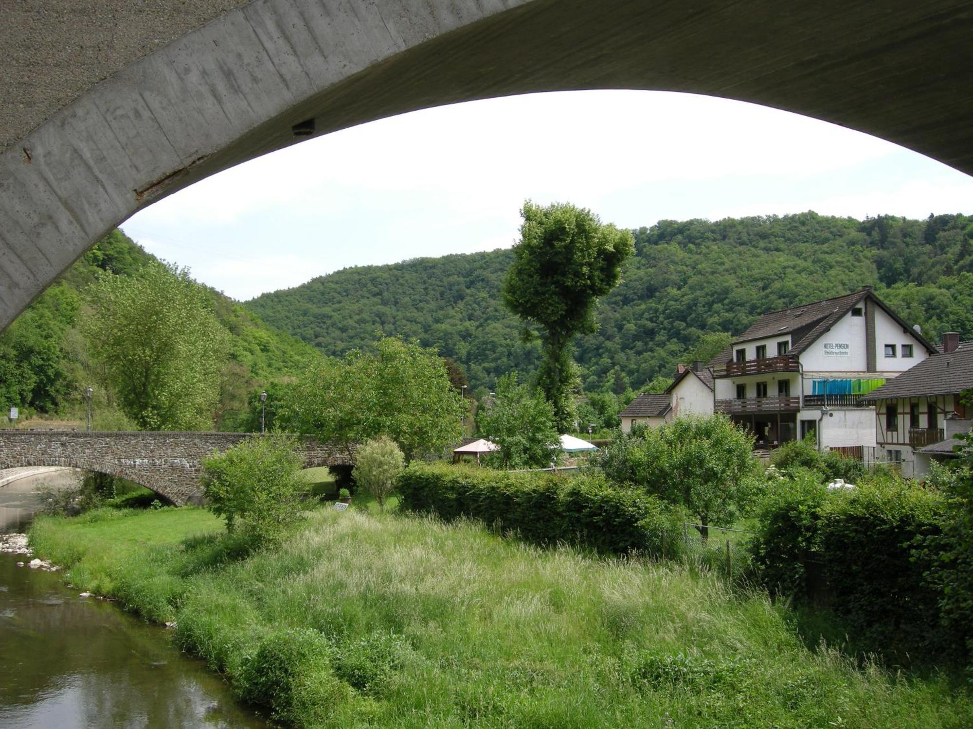 Bed&Breakfast Eifelpension Brueckenschenke Fuchshofen Dış mekan fotoğraf